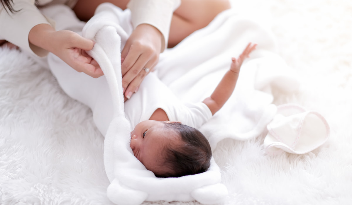 14 Pros and Cons of Swaddling a Baby You Should Know Belly Bumps and