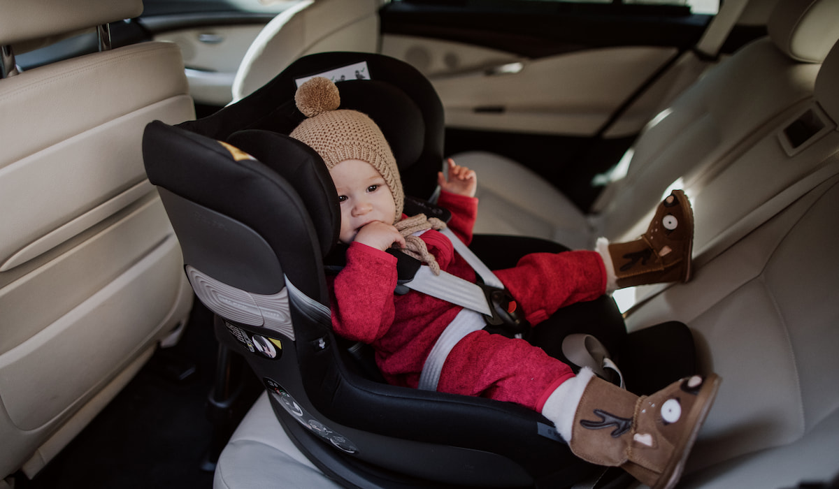 How to Keep Newborns Warm in a Car Seat – Belly Bumps and Babies